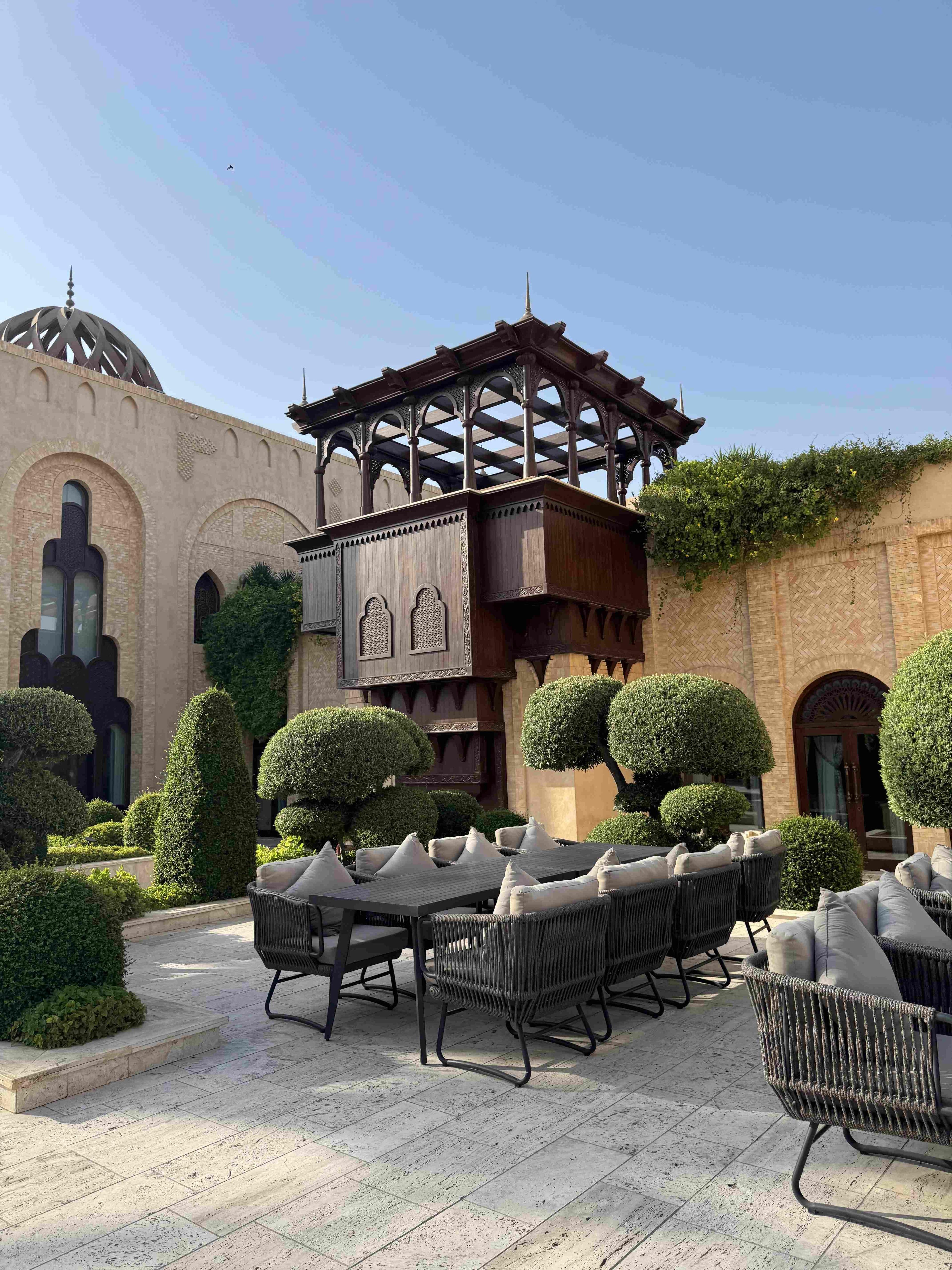 Shanasheel Iraqi Restaurant Jumeirah Dubai: A Royal Iraqi Dining Experience That Feels Like a Palace